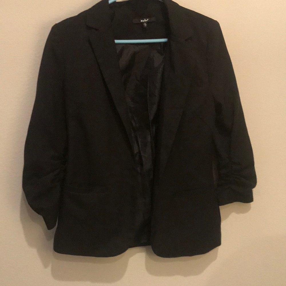 Papaya black waist length sheered sleeved jacket
